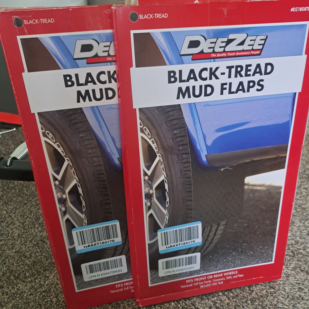Dee Zee Black-Tread Mud Flaps